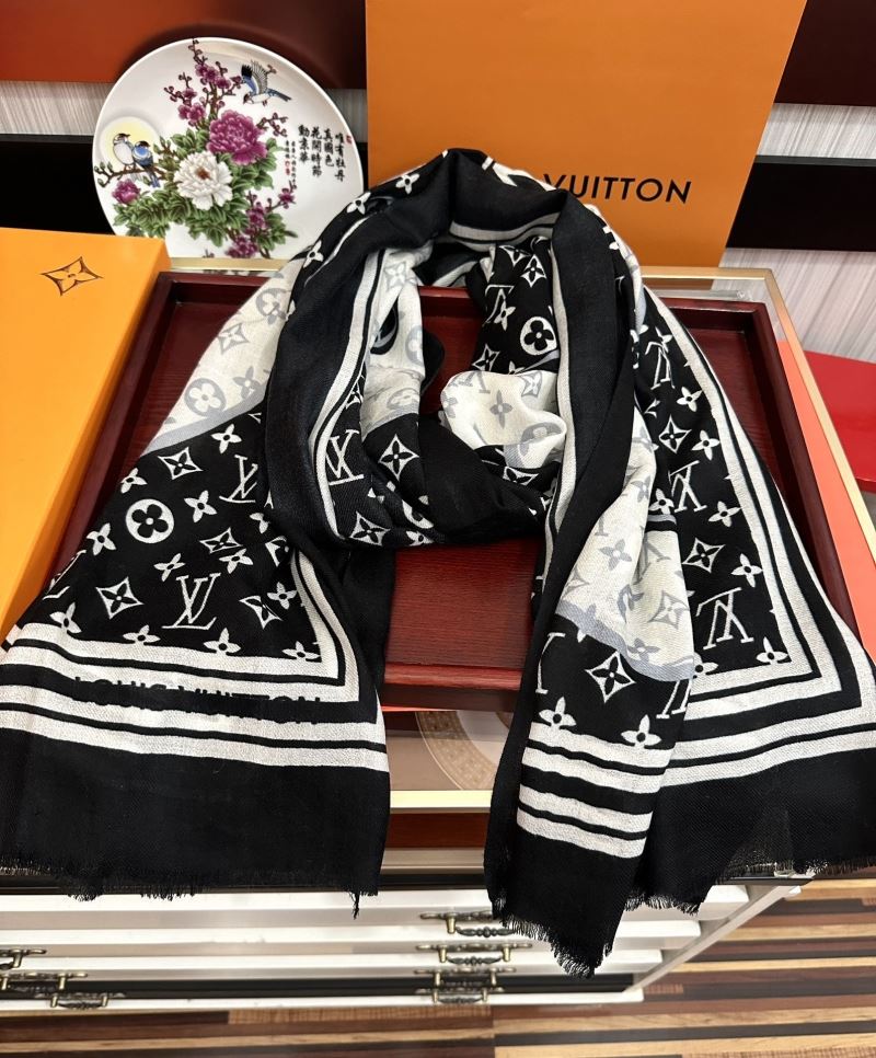 Louis Vuitton Scarf